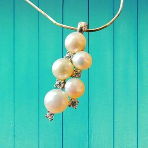 Freshwater Pearl,  Clear Crystal & Sterling Silver Graceful Pendant Necklace